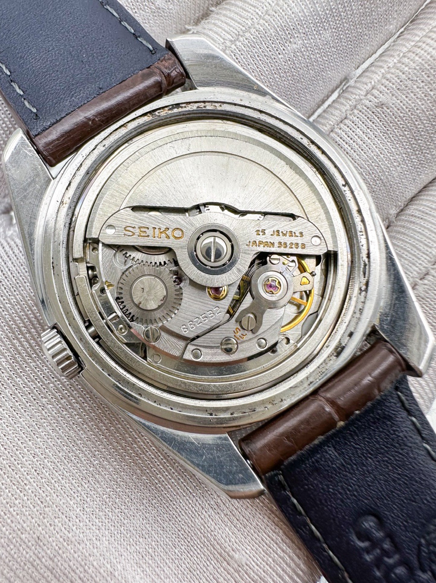 SEIKO KING CHRONOMETER AUTOMATIC HI-BEAT DAY-DATE REF. 5626-7000