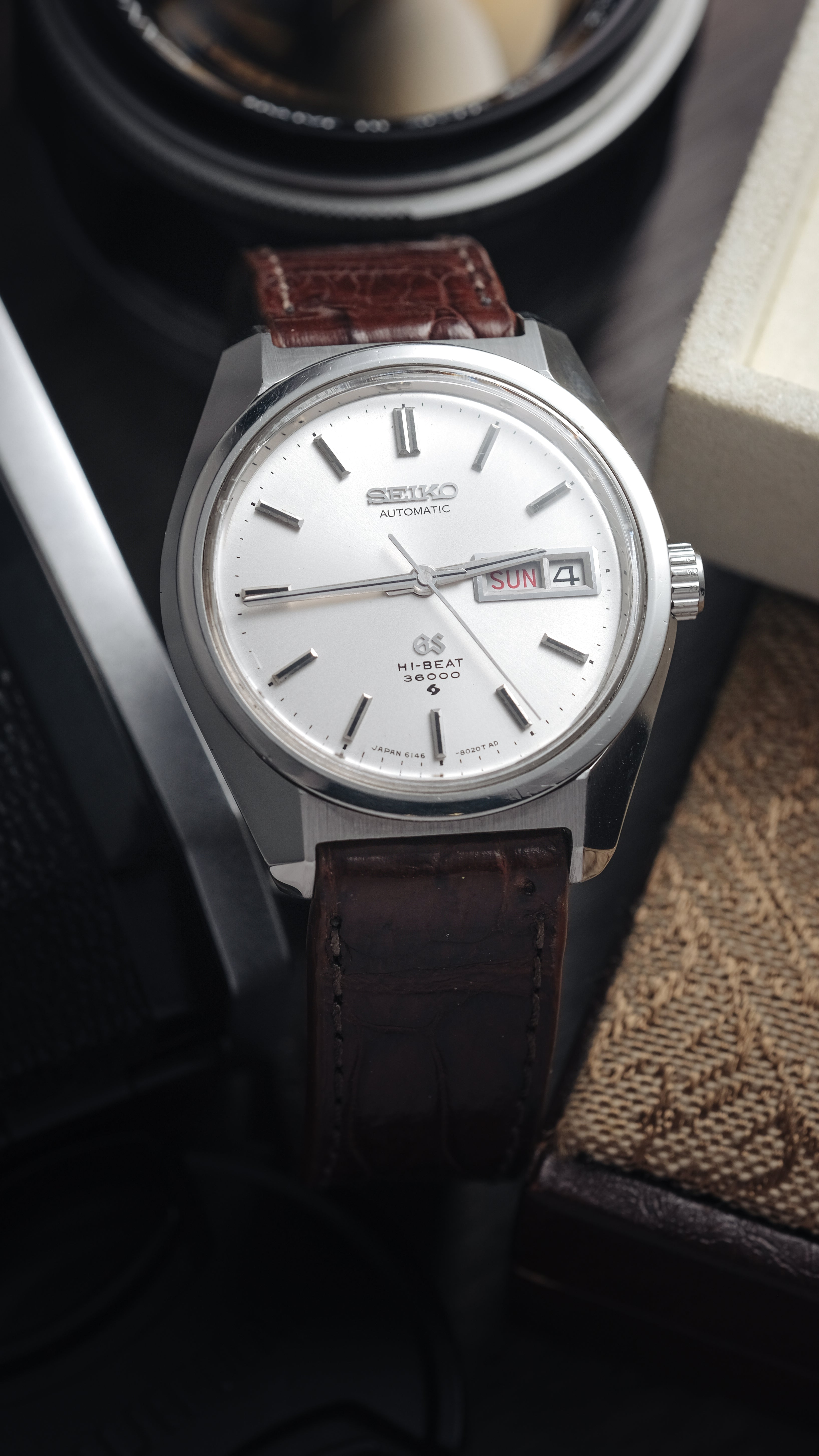 GRAND SEIKO GS AUTOMATIC HI-BEAT 36000 REF. 6146-8000 – Zeit Vintage Watch