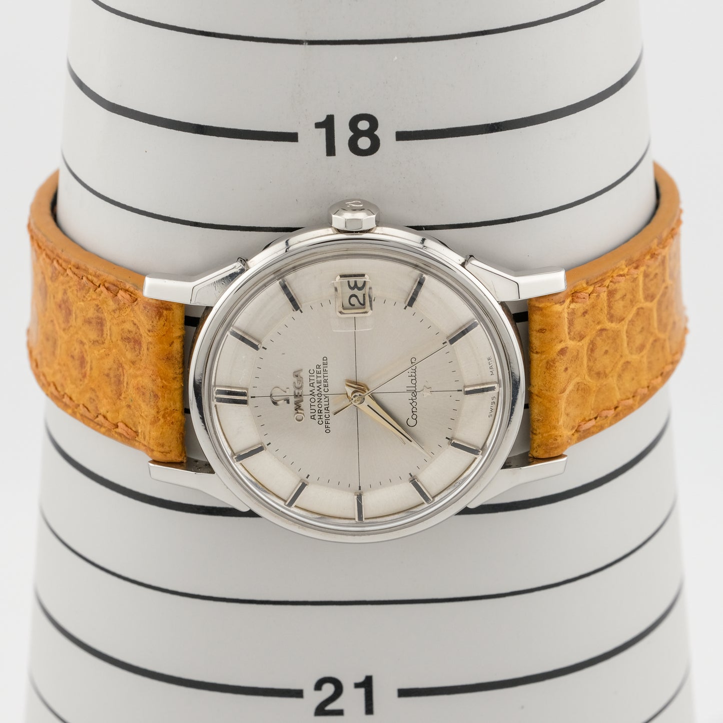 OMEGA CONSTELLATION CHRONOMETER AUTOMATIC "PIE PAN" REF. 14902-62-SC