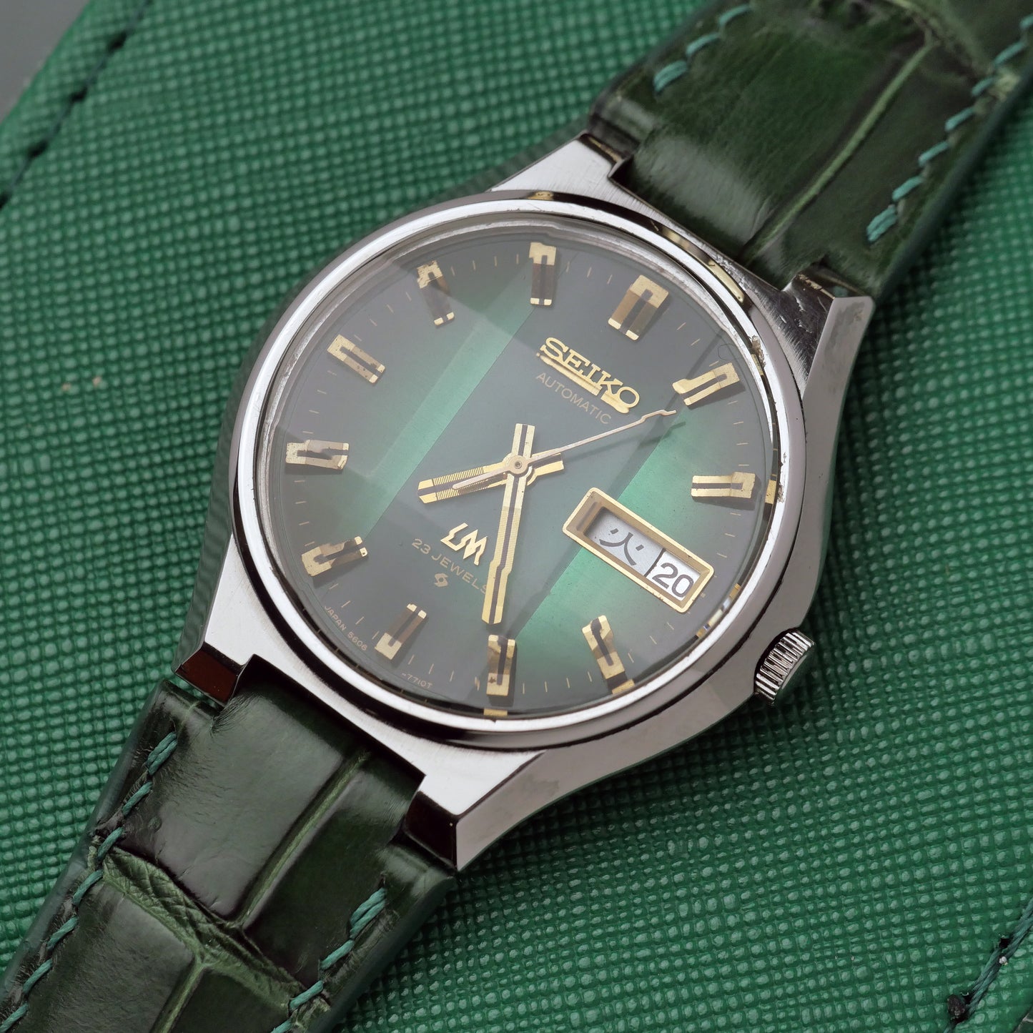 SEIKO LORD MATIC LM FACETED CRYSTAL GREEN DIAL AUTOMATIC REF. 5606-7350