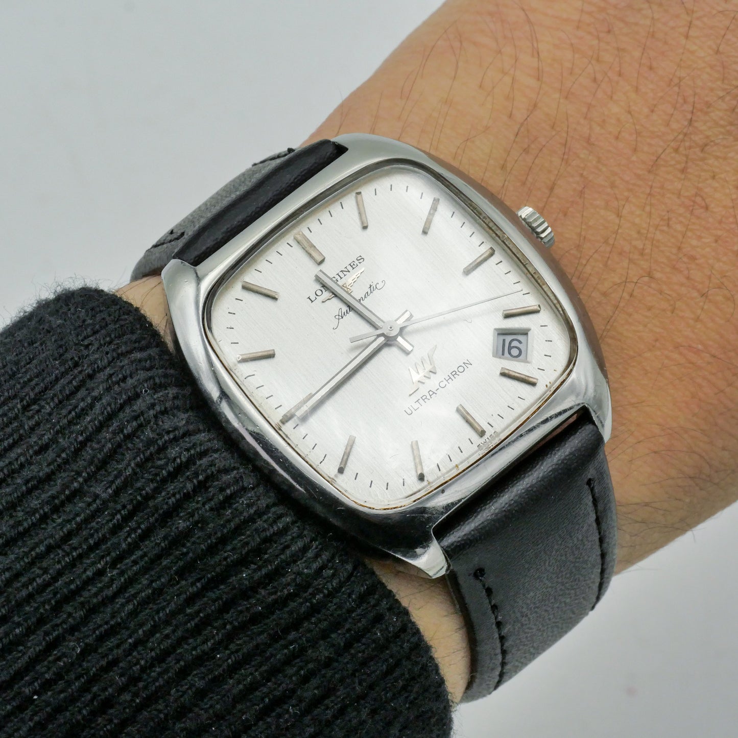 LONGINES ULTRA-CHRON AUTOMATIC LINEN GREY DIAL REF. 8418-1