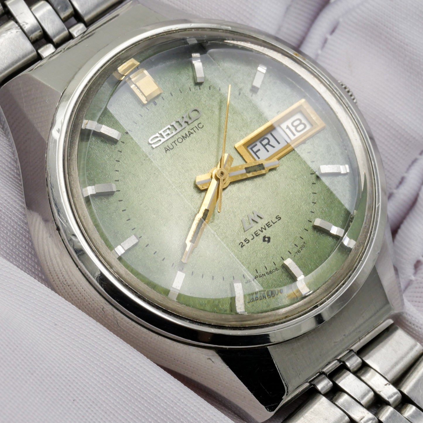 SEIKO LORD MATIC LM FACETED CRYSTAL GREEN DIAL AUTOMATIC REF. 5606-7290