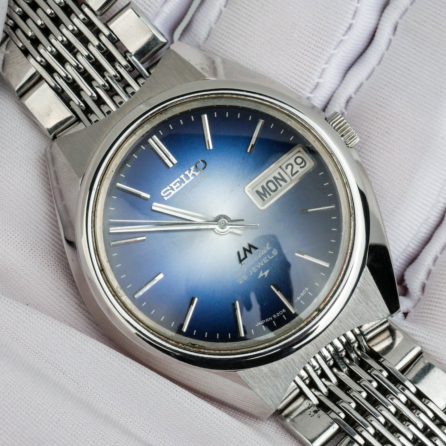 SEIKO LORD MATIC LM SPECIAL AUTOMATIC DAY-DATE REF. 5206-6110