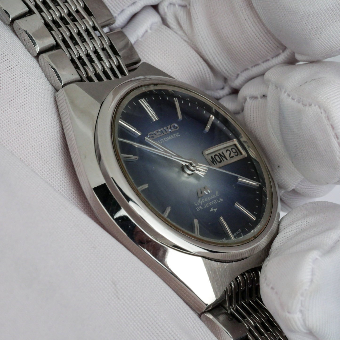 SEIKO LORD MATIC LM SPECIAL AUTOMATIC DAY-DATE REF. 5206-6110