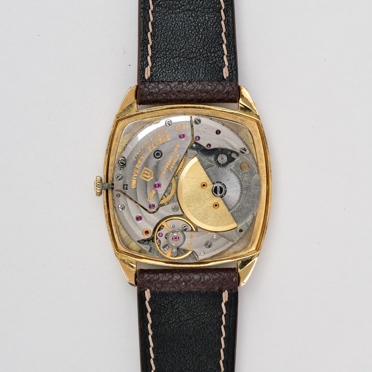 UNIVERSAL GENÈVE GILT SHADOW AUTOMATIC ULTRA-SLIM REF. 566105