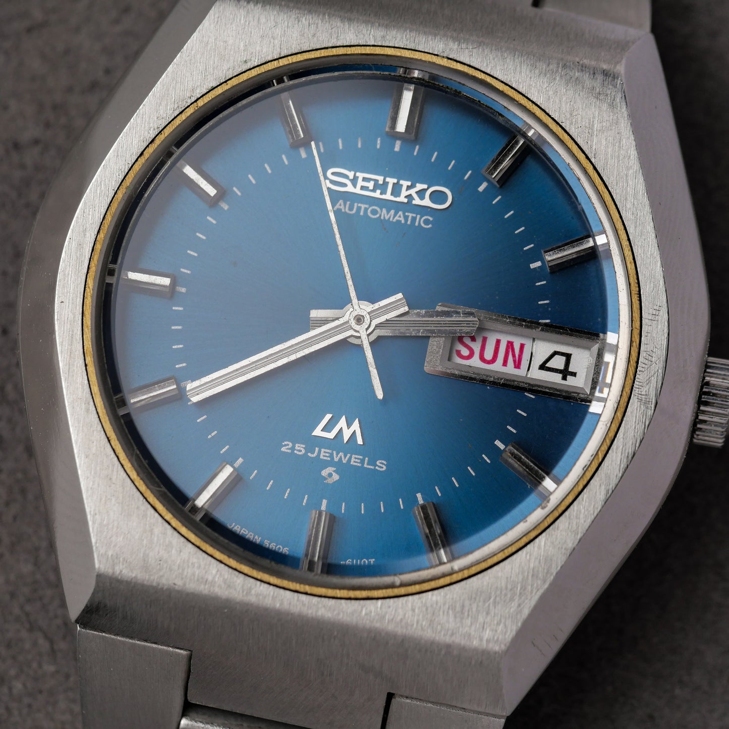 SEIKO LORD MATIC LM AUTOMATIC DAY-DATE BLUE DIAL REF. 5606-6060