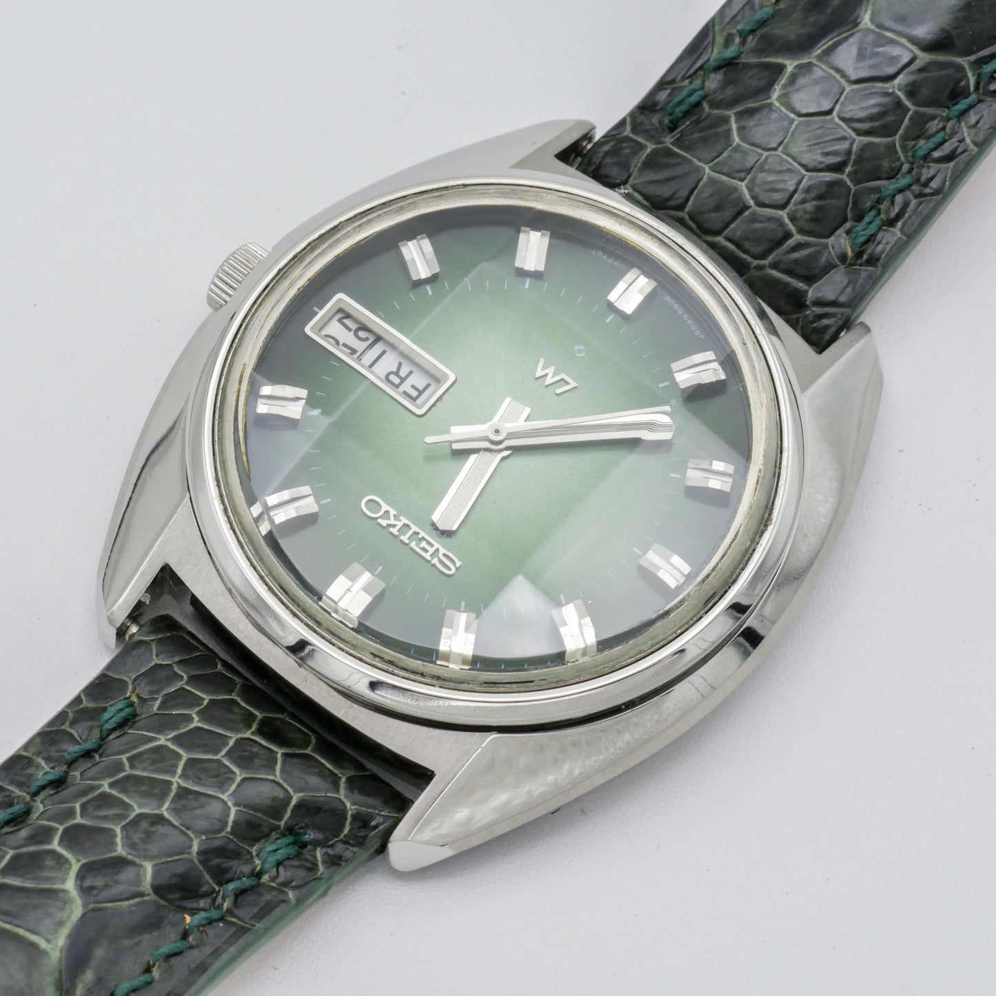 SEIKO LORD MATIC LM DAY-DATE FACETED CRYSTAL GREEN DIAL AUTOMATIC REF. 5606-7231