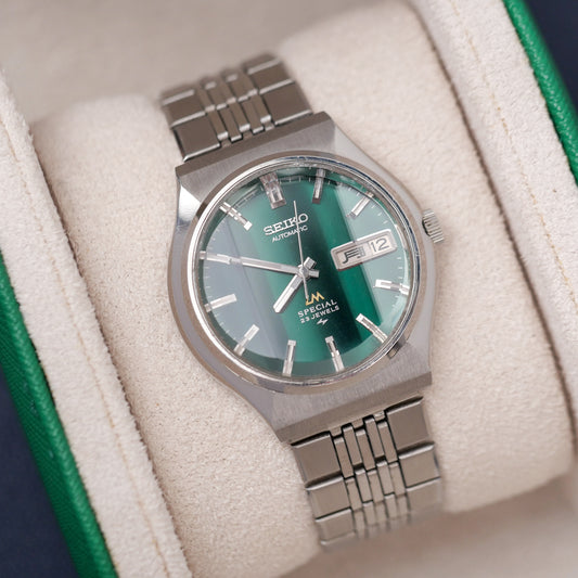 SEIKO LM SPECIAL DAY-DATE AUTOMATIC FACETED CRYSTAL GREEN DIAL REF. 5216-7040