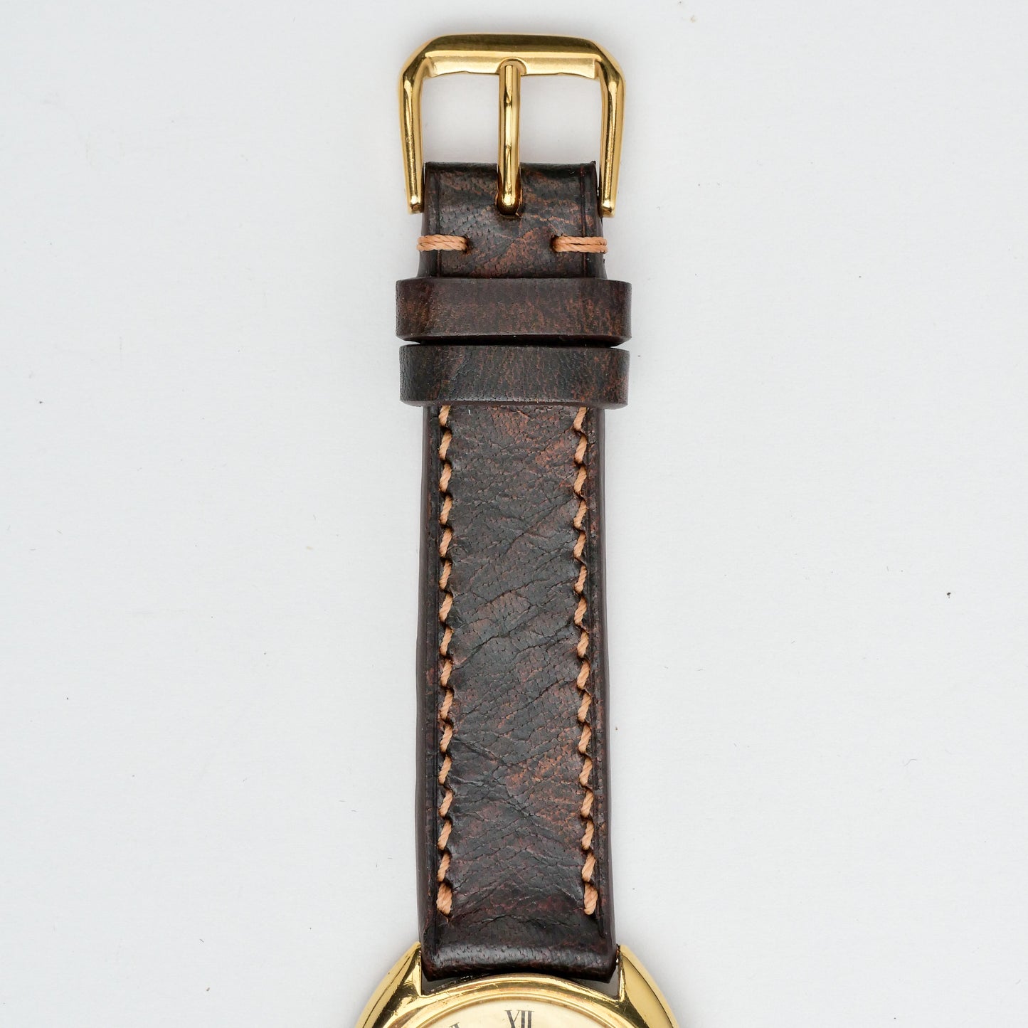 UNIVERSAL GENÈVE GILT SHADOW AUTOMATIC REF. 566101