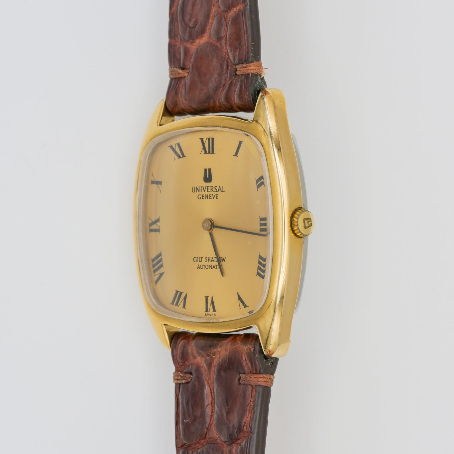 UNIVERSAL GENÈVE GILT SHADOW AUTOMATIC ULTRA-SLIM REF. 566105