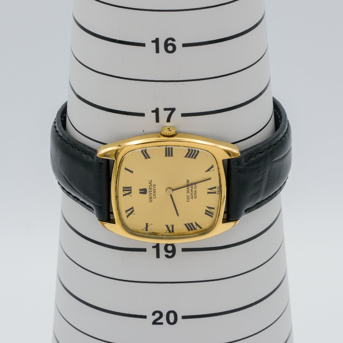 UNIVERSAL GENÈVE GILT SHADOW AUTOMATIC ULTRA-SLIM REF. 566105