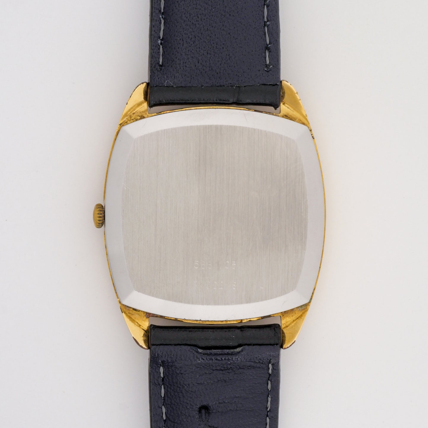 UNIVERSAL GENÈVE GILT SHADOW AUTOMATIC ULTRA-SLIM REF. 566105