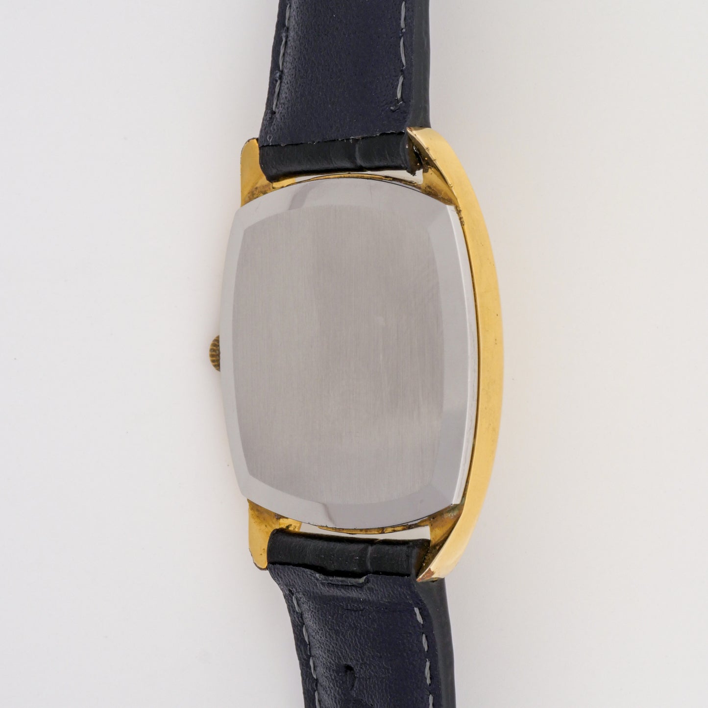 UNIVERSAL GENÈVE GILT SHADOW AUTOMATIC ULTRA-SLIM REF. 566105