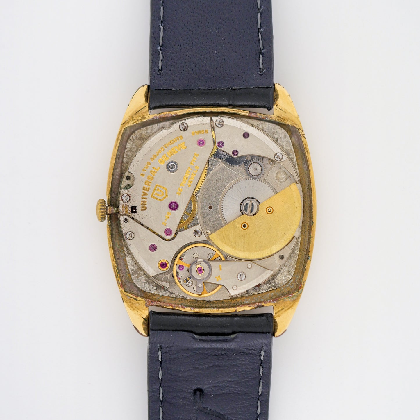 UNIVERSAL GENÈVE GILT SHADOW AUTOMATIC ULTRA-SLIM REF. 566105