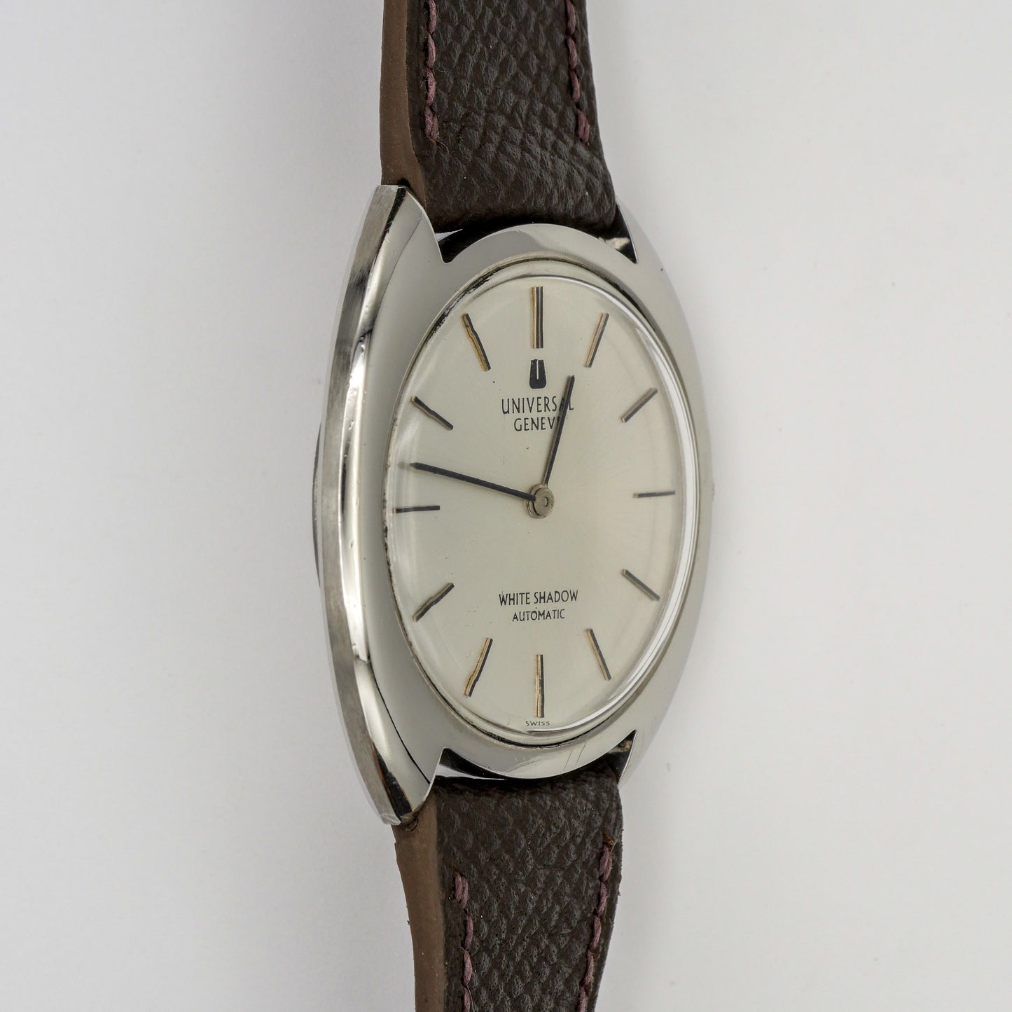 UNIVERSAL GENÈVE WHITE SHADOW AUTOMATIC REF. 866101