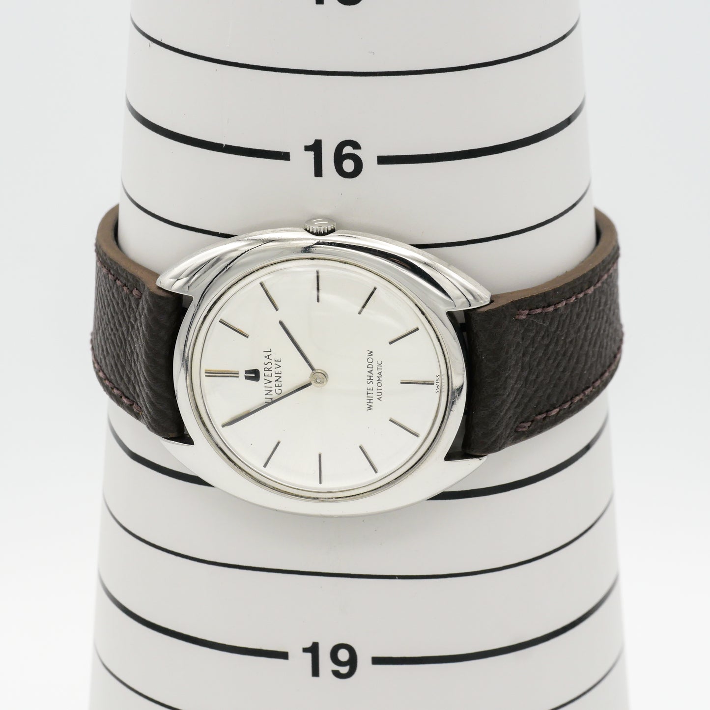 UNIVERSAL GENÈVE WHITE SHADOW AUTOMATIC REF. 866101