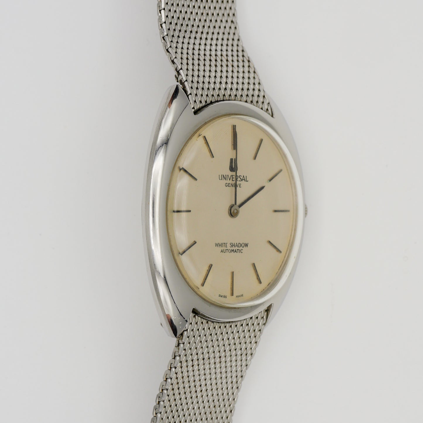 UNIVERSAL GENÈVE WHITE SHADOW AUTOMATIC REF. 866101