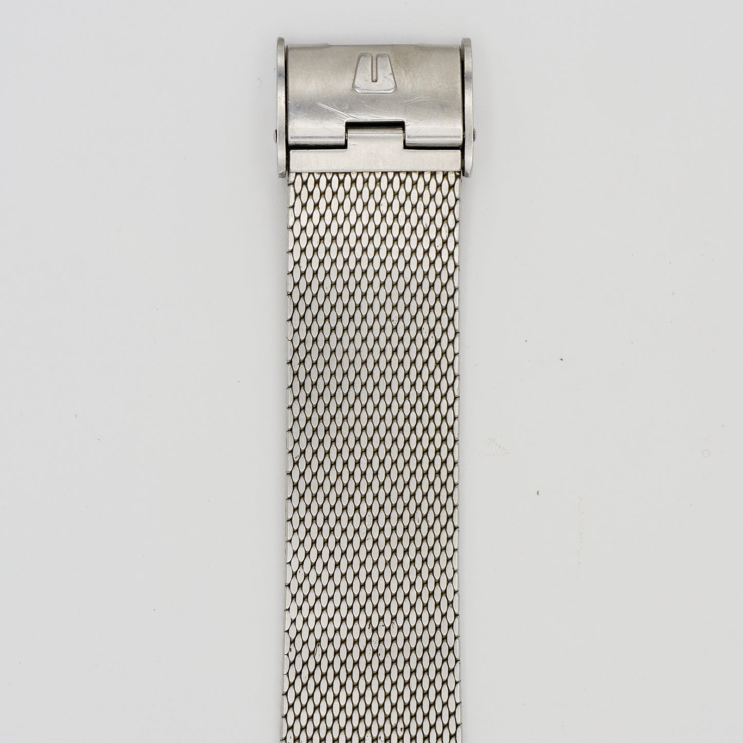 UNIVERSAL GENÈVE WHITE SHADOW AUTOMATIC REF. 866101