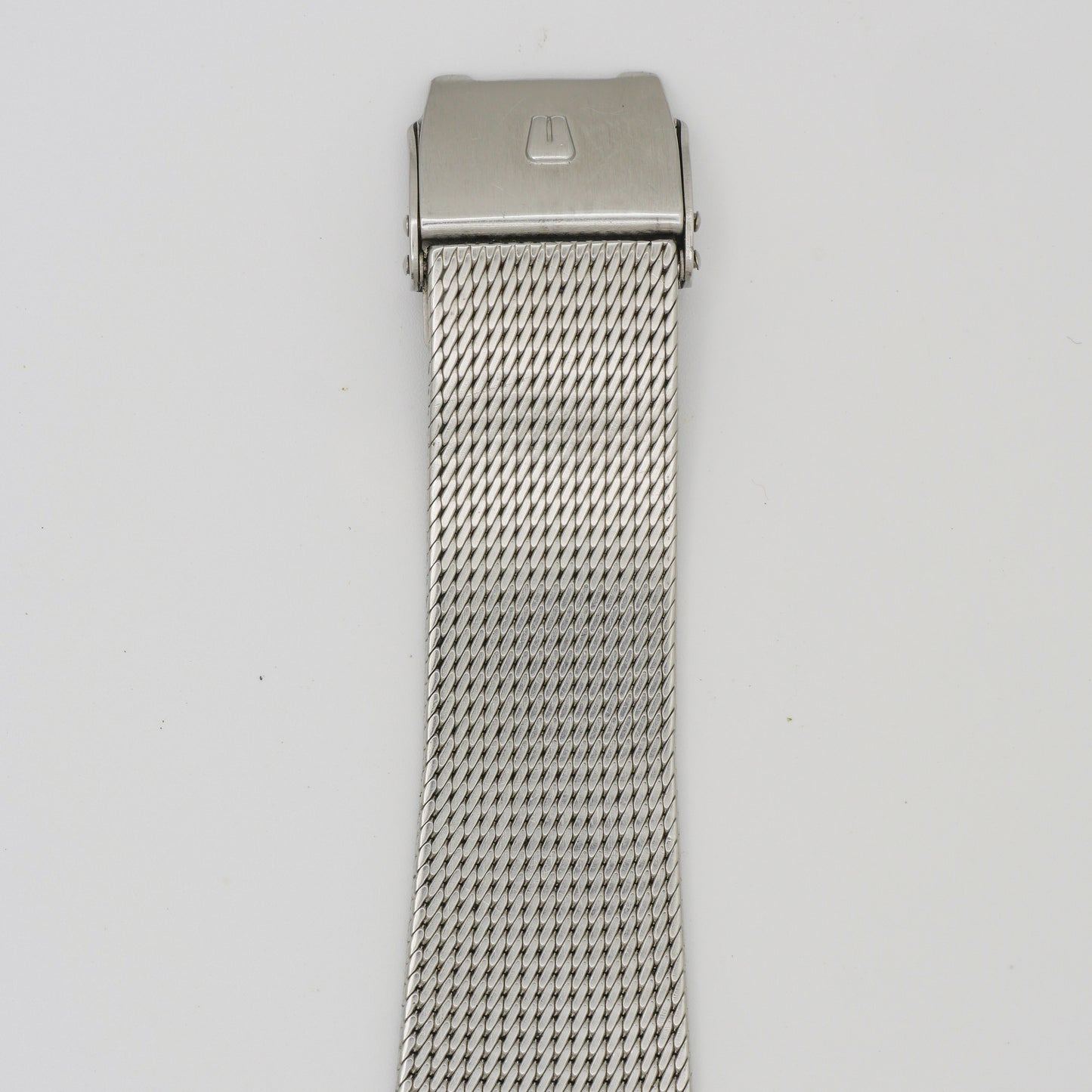 UNIVERSAL GENÈVE WHITE SHADOW AUTOMATIC ULTRA-SLIM REF. 866143