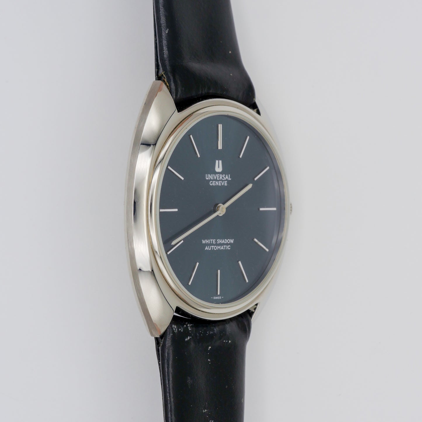 UNIVERSAL GENÈVE WHITE SHADOW AUTOMATIC ULTRA THIN REF. 866152