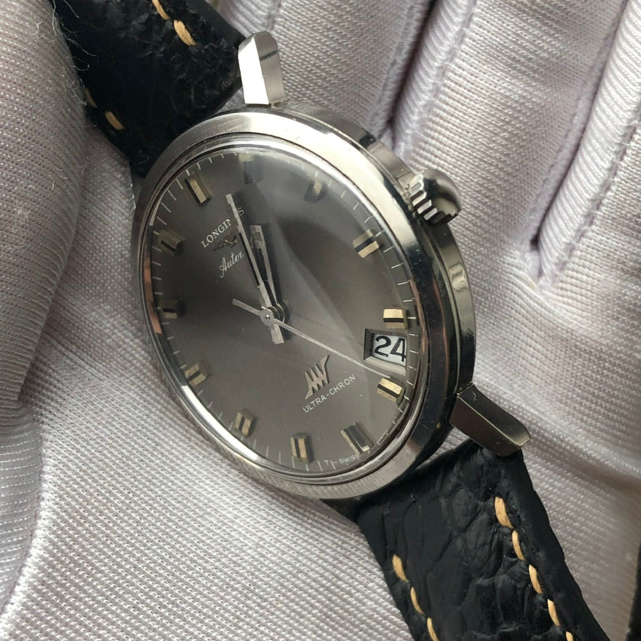 LONGINES ULTRA-CHRON AUTOMATIC REF. 8383-1