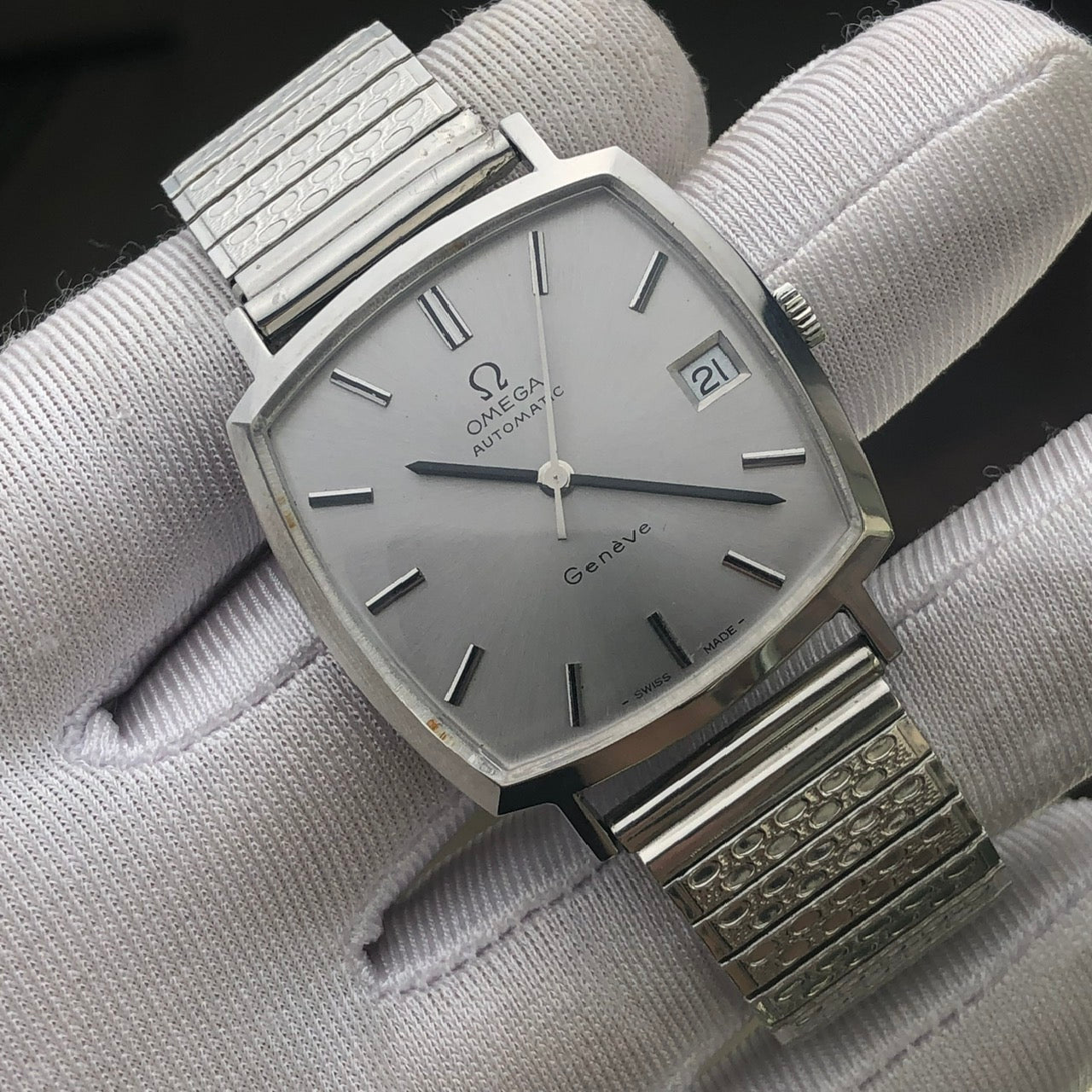 OMEGA GENÈVE AUTOMATIC REF. 162.0052