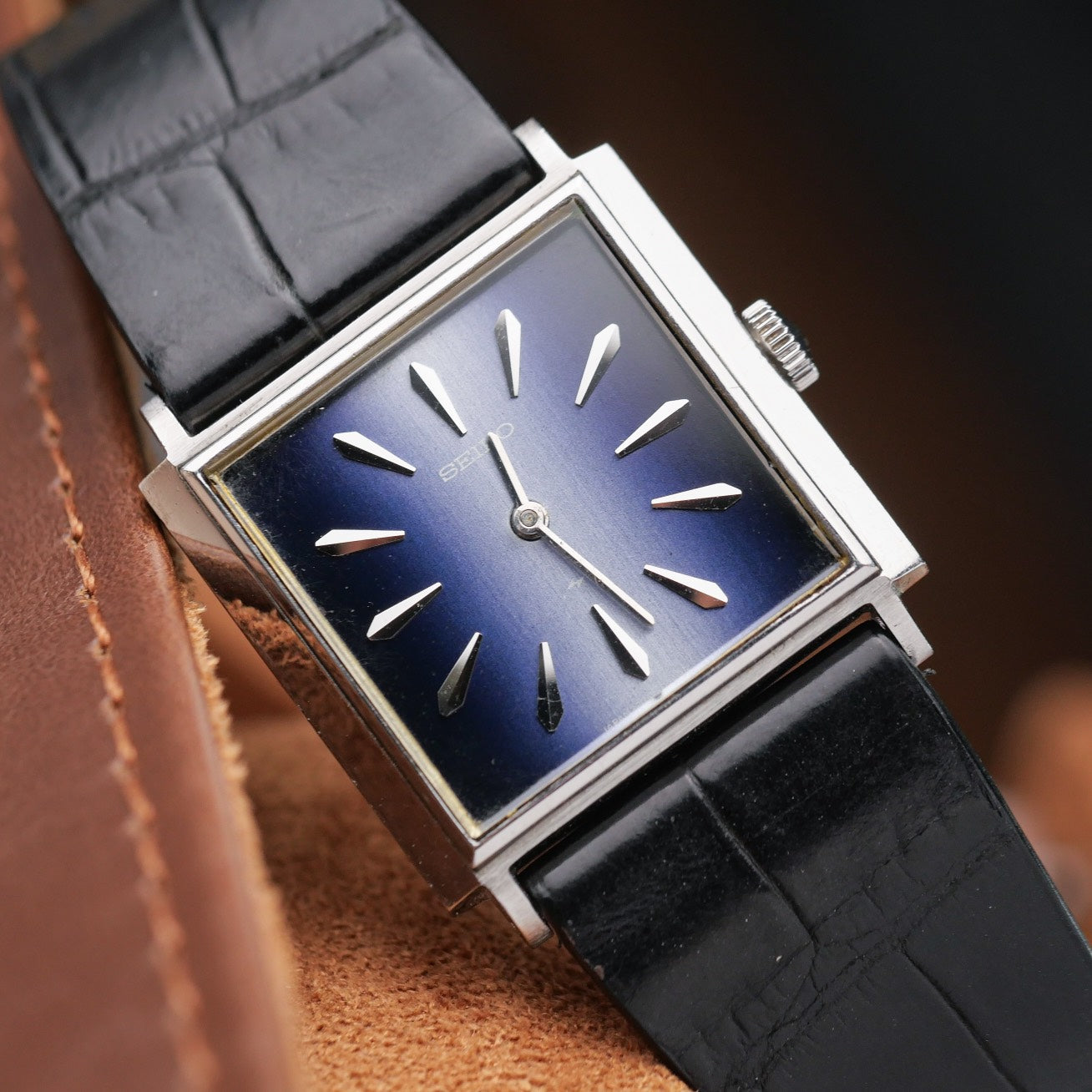 SEIKO CHARIOT BLUE DIAL REF. 2220-3180