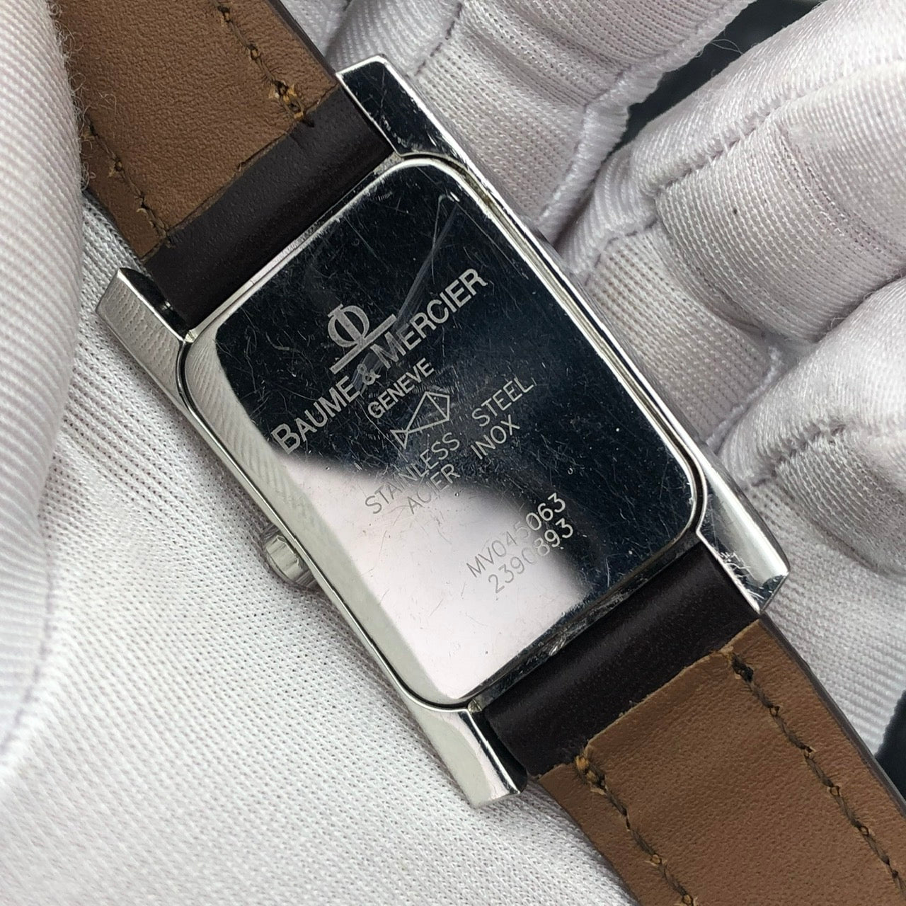 BAUME & MERCIER HAMPTON CHAMPAGNE DIAL REF. MV04506