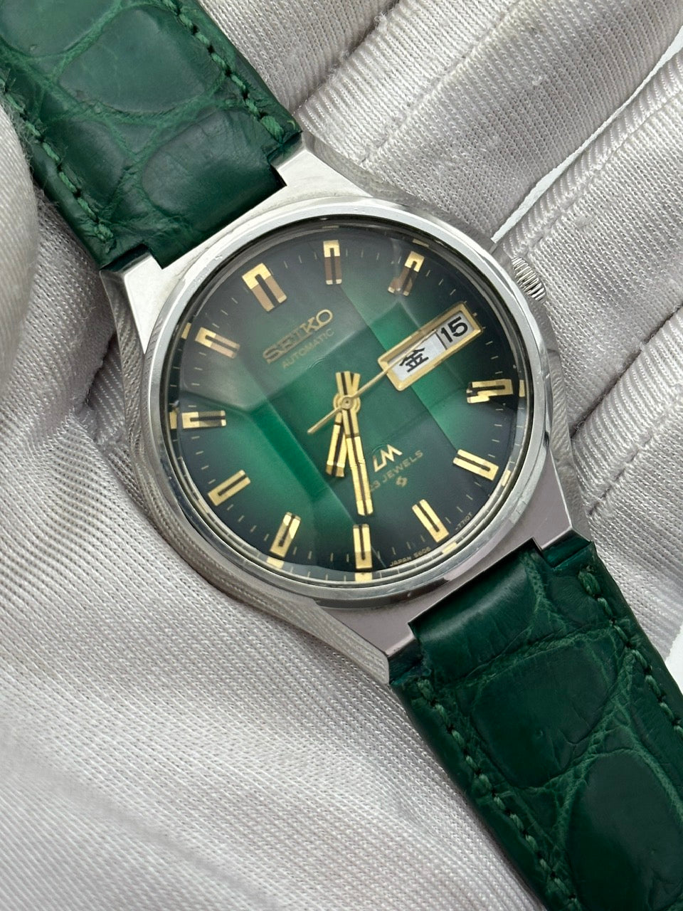 SEIKO LORD MATIC LM DAY-DATE FACETED CRYSTAL GREEN DIAL AUTOMATIC REF. 5606-7350