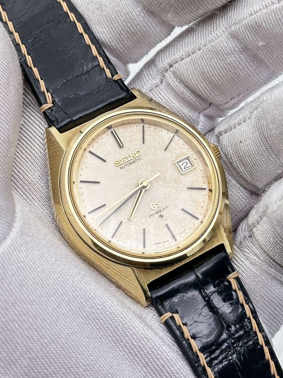 GRAND SEIKO CAP GOLD AUTOMATIC HI-BEAT DAY DATE REF. 5645-7010