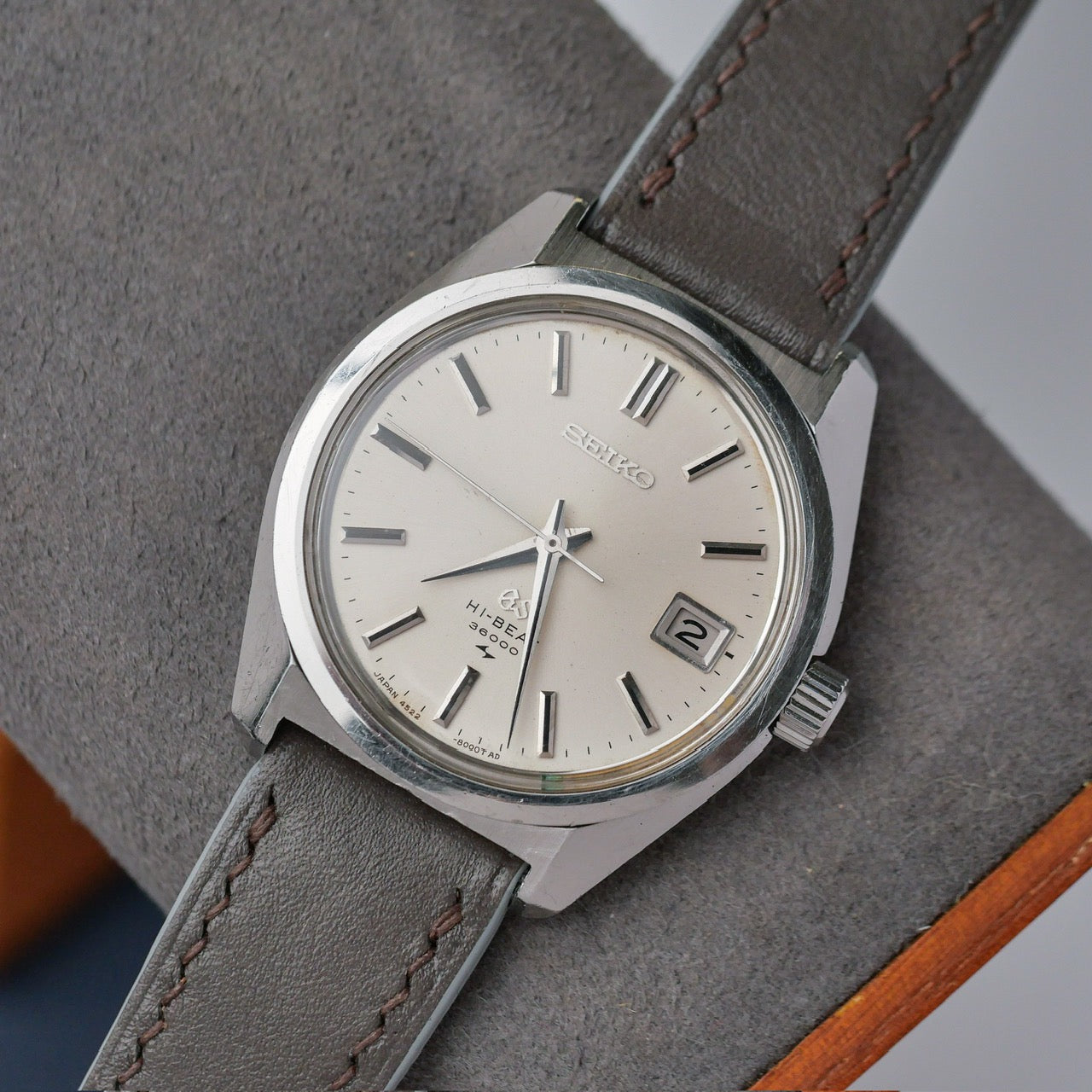 GRAND SEIKO GS HI-BEAT 36000 REF. 4522-8000