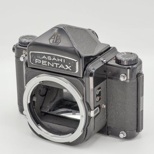 PENTAX 6X7 MEDIUM FORMAT SLR CAMERA